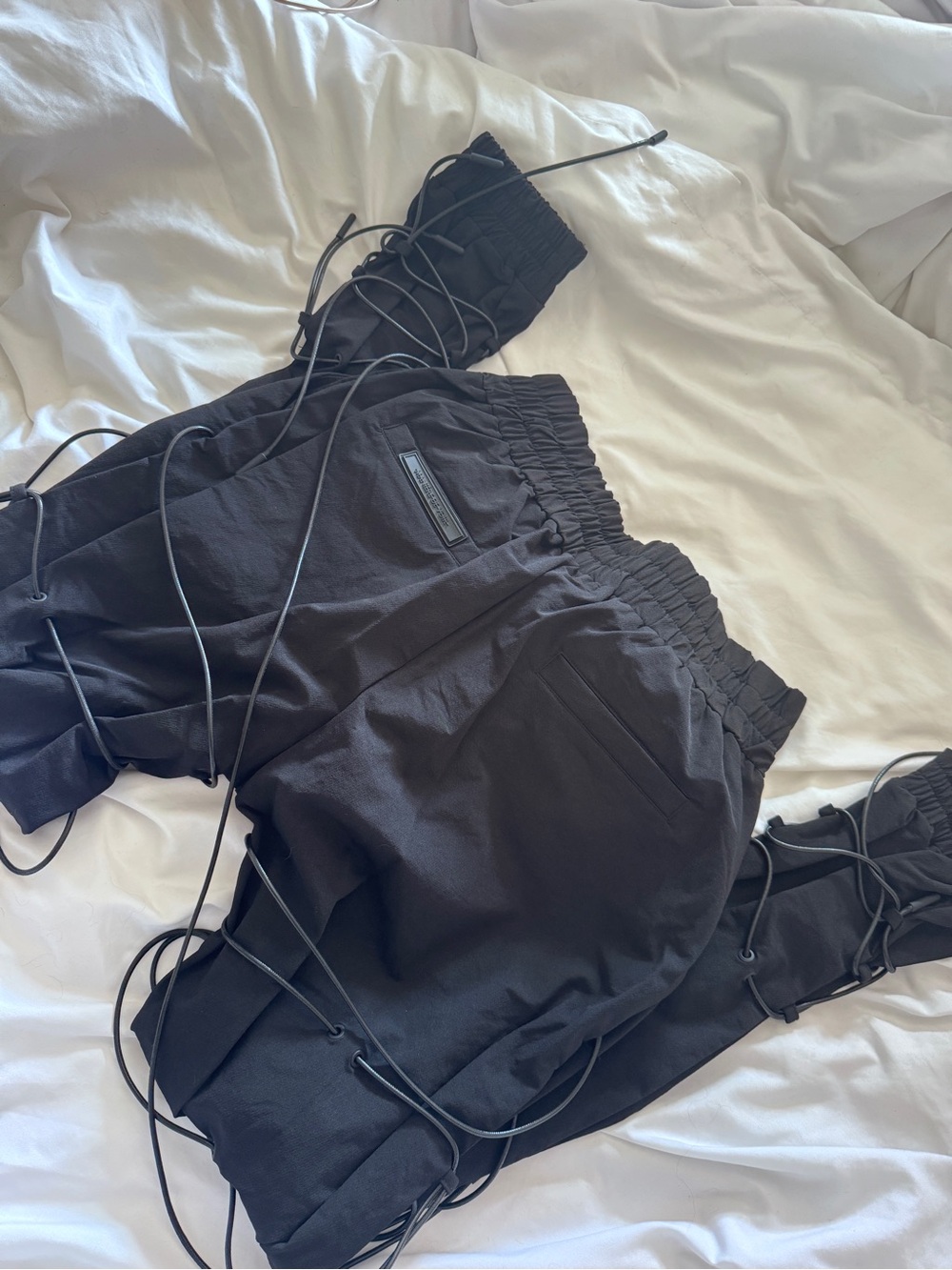 Maniere De Voir Lace-Up Cargo Pants  / WMN2100-01